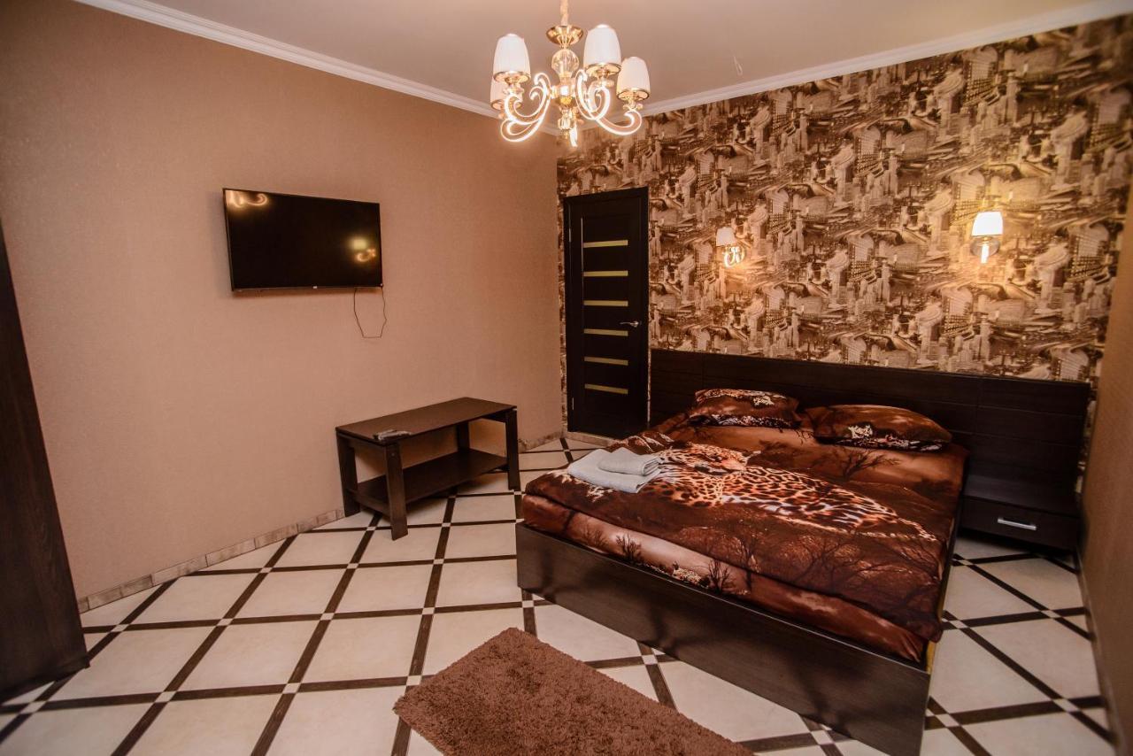 Хуторок Hotel Smila ภายนอก รูปภาพ